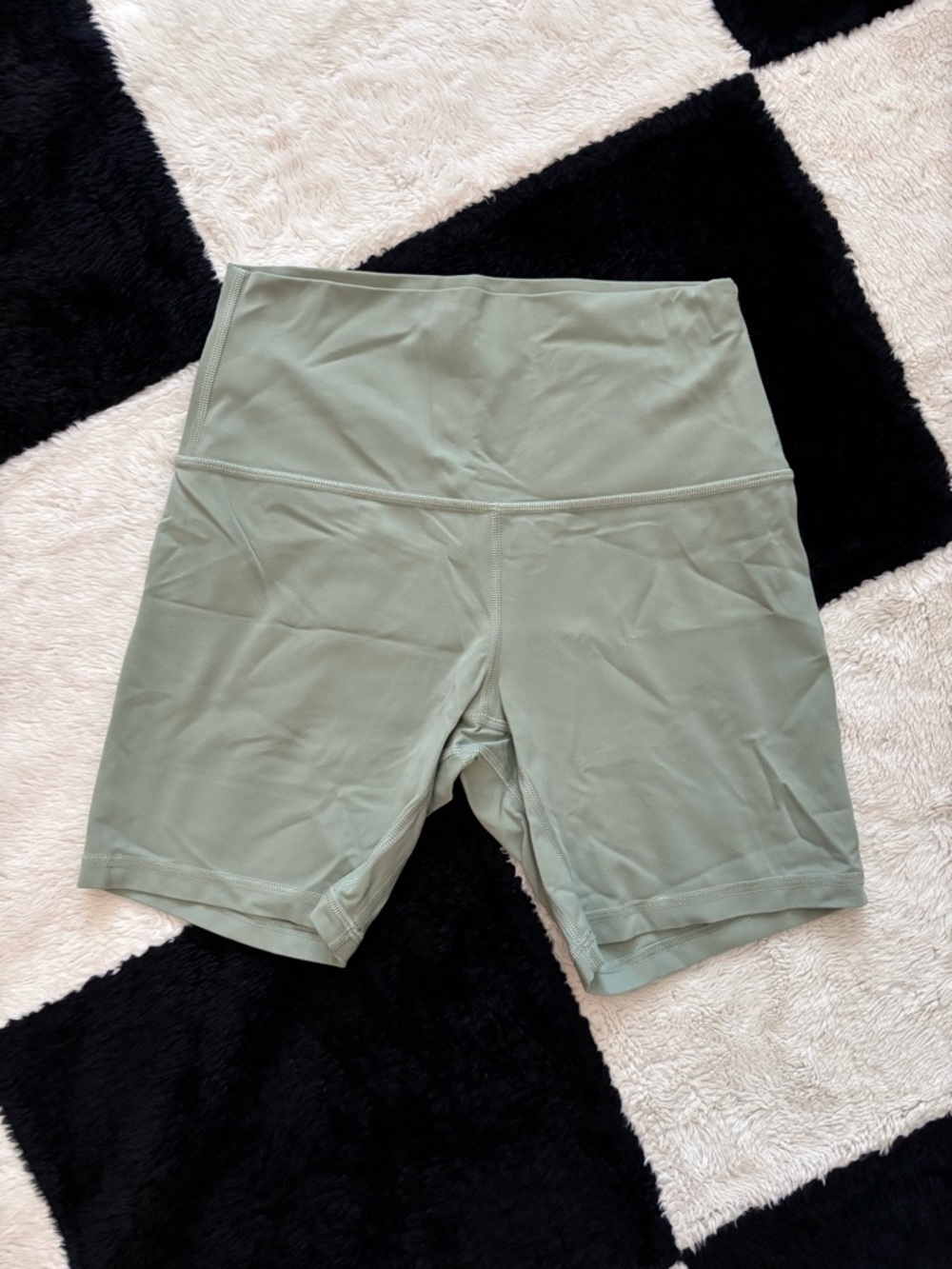 Lululemon palm court align shorts
